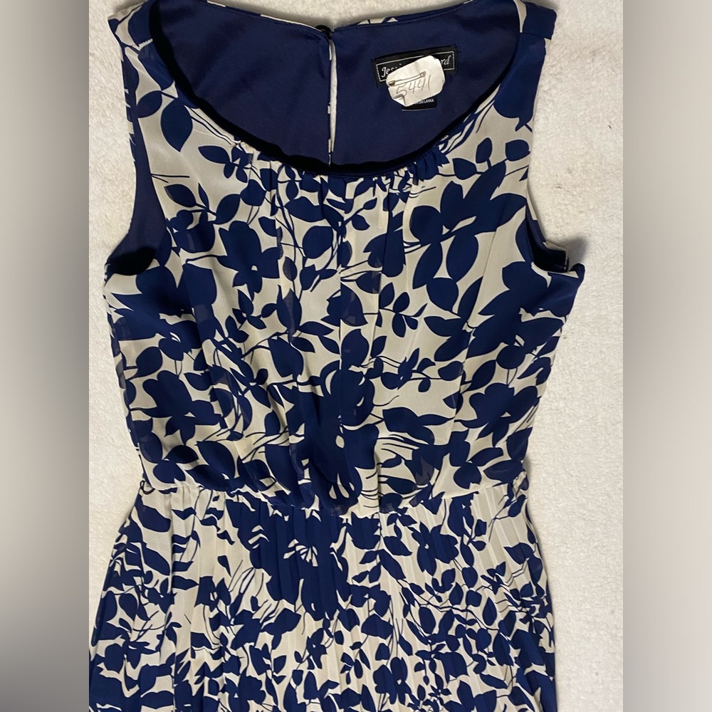 Jessica Howard size 6 maxi dress. - Picture 2 of 5